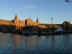 Sevilla_Plaza_de_Espana_web.jpg